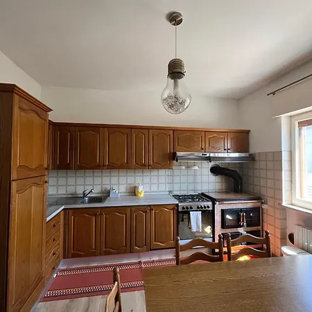 Dante Apartment